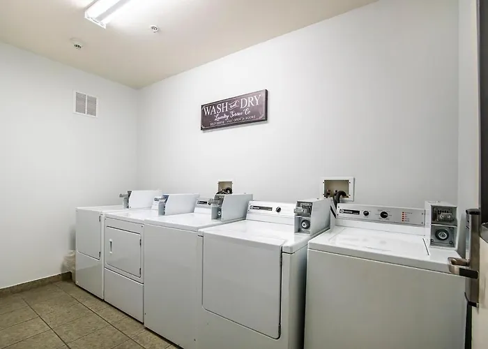 Vistas 216- Renovated Long Term Discounts